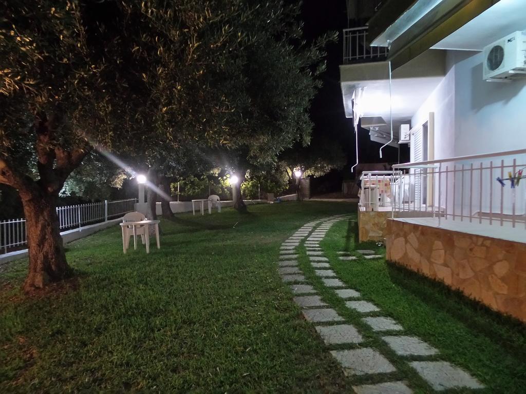 Studios Kaintas Agia Paraskevi Exterior foto