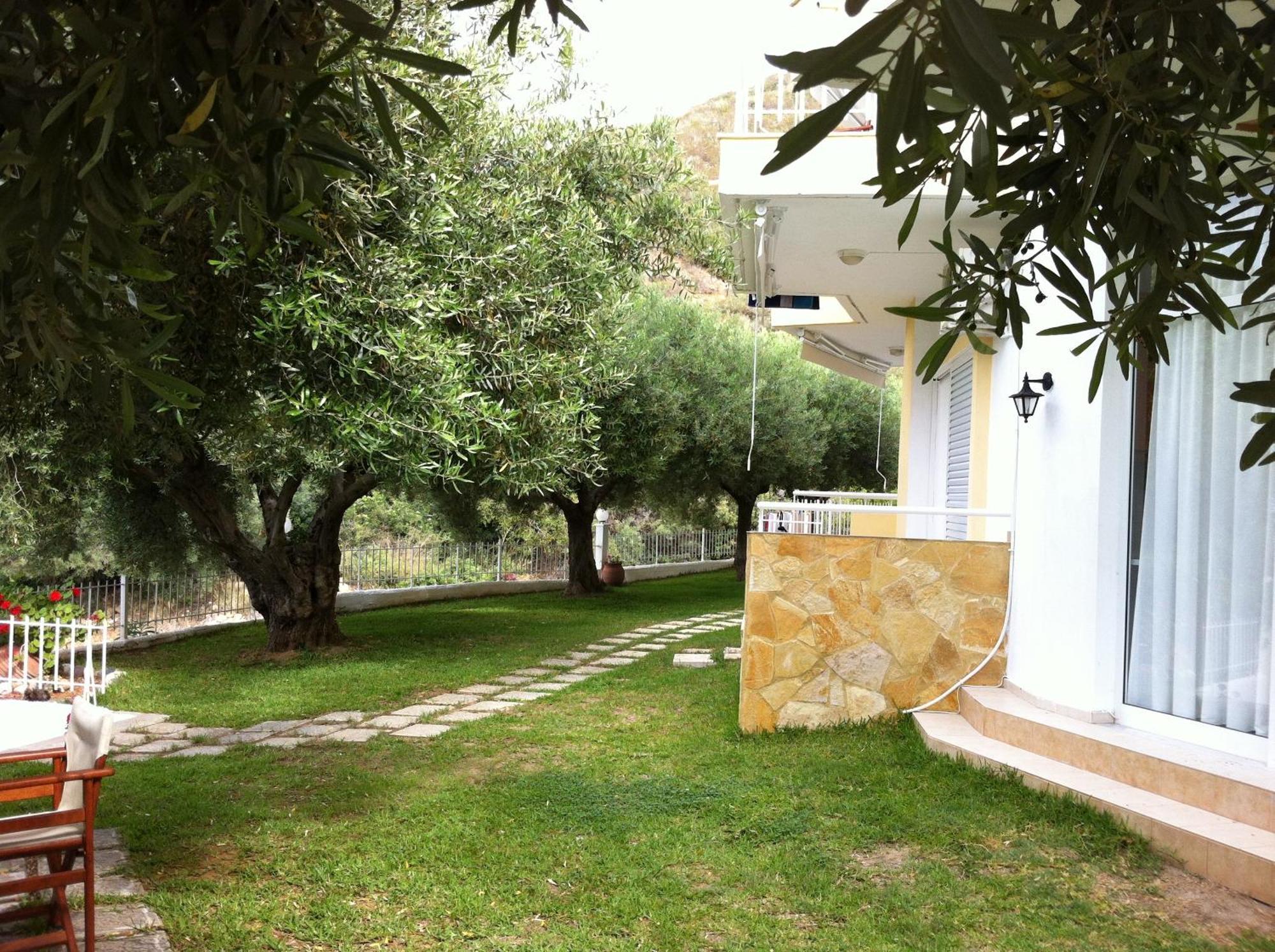 Studios Kaintas Agia Paraskevi Exterior foto