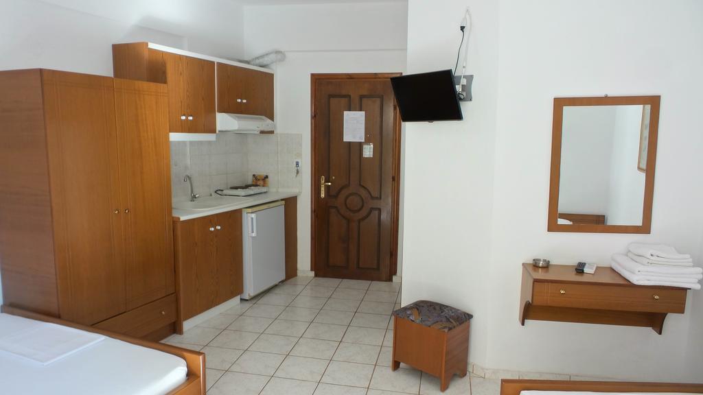 Studios Kaintas Agia Paraskevi Exterior foto